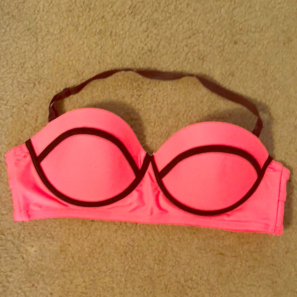 Pink bikini top